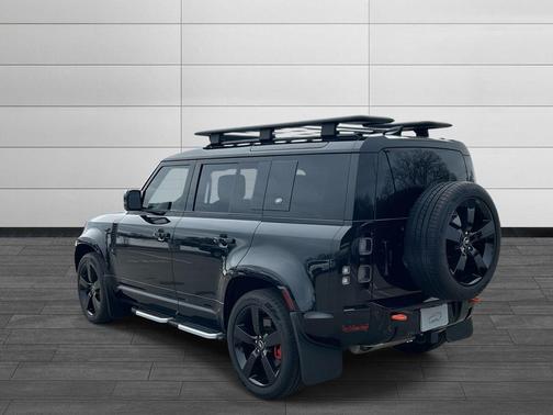 2022 Land Rover Defender 110 X