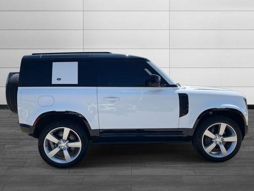 2023 Land Rover Defender 90 X-Dynamic SE