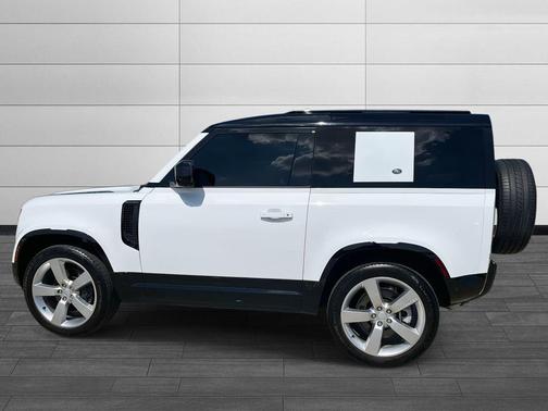 2023 Land Rover Defender 90 X-Dynamic SE