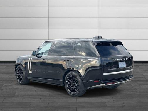 2026 Land Rover Range Rover Autobiography