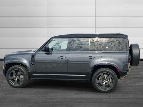 2023 Land Rover Defender 110 X-Dynamic SE