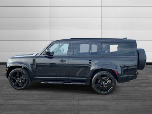 Santorini Black Metallic 2024 Land Rover Defender 130 P400 X-Dynamic SE