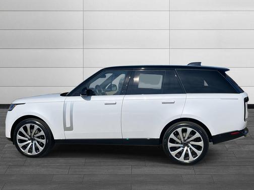 2026 Land Rover Range Rover P530 Autobiography