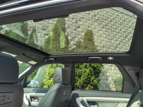 2025 Land Rover Discovery Sport Dynamic SE