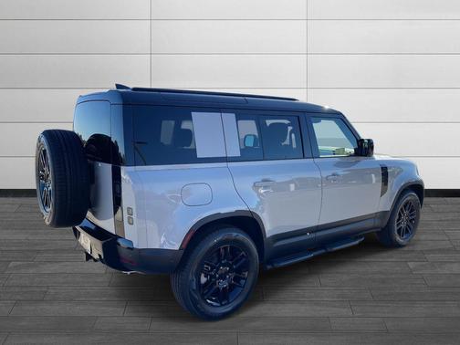 2026 Land Rover Defender S