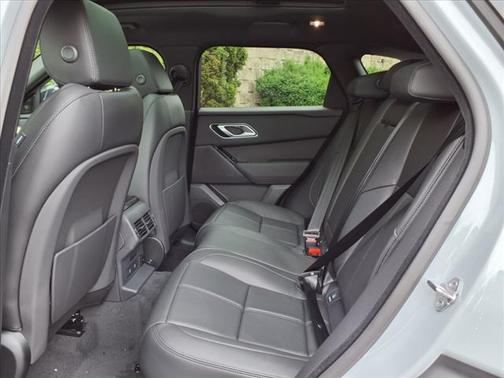 2026 Land Rover Range Rover Velar P400 Dynamic SE