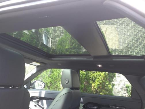 2025 Land Rover Range Rover Evoque Dynamic SE