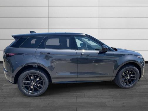 2026 Land Rover Range Rover Evoque Dynamic SE