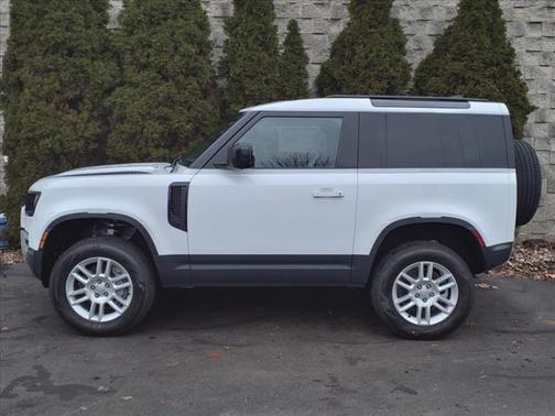 2025 Land Rover Defender 90 P300 S
