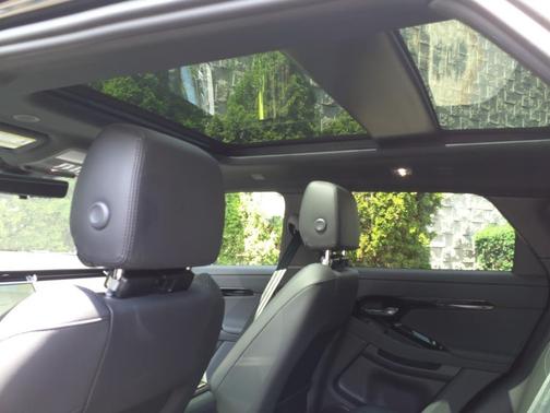 2025 Land Rover Range Rover Evoque Core S