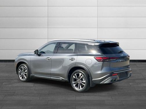 2022 INFINITI QX60 Luxe
