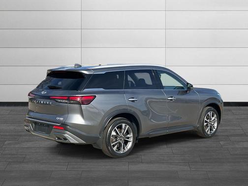 2022 INFINITI QX60 Luxe