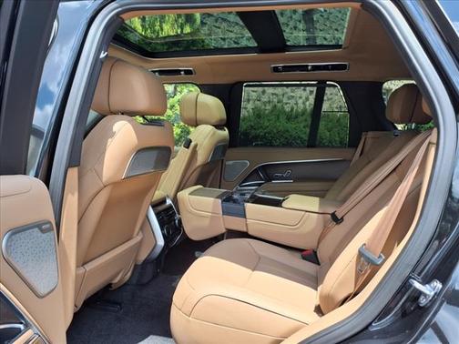 2025 Land Rover Range Rover P530 Autobiography