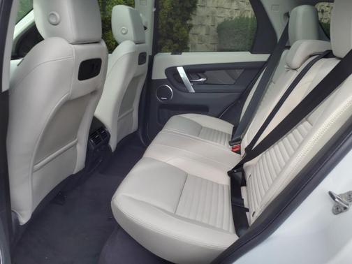 2025 Land Rover Discovery Sport S