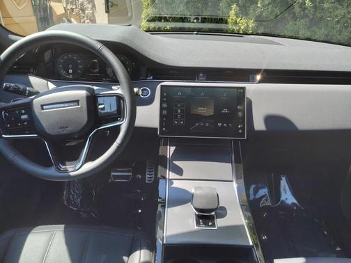 2025 Land Rover Range Rover Evoque Dynamic SE