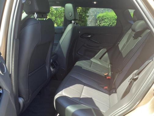 2025 Land Rover Range Rover Evoque Core S