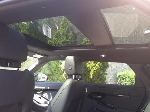 2025 Land Rover Range Rover Evoque Core S