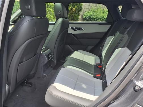 2026 Land Rover Range Rover Velar P400 Dynamic SE