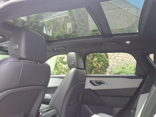 2026 Land Rover Range Rover Velar P400 Dynamic SE