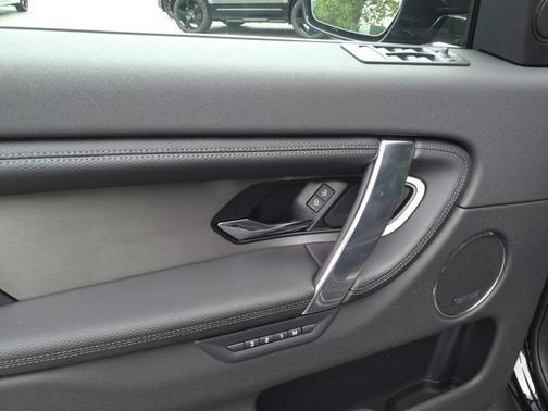 2025 Land Rover Discovery Sport Dynamic SE