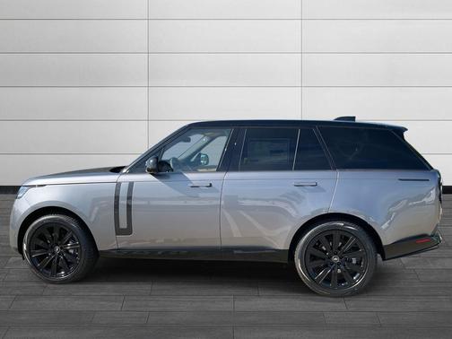 2025 Land Rover Range Rover P400 SE
