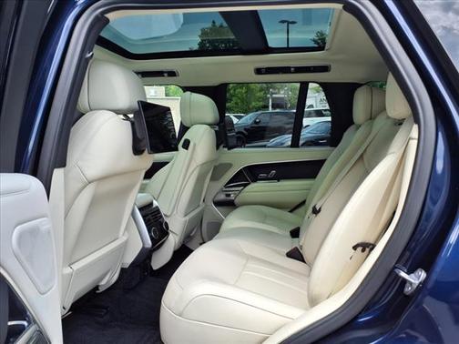 2023 Land Rover Range Rover P530 Autobiography
