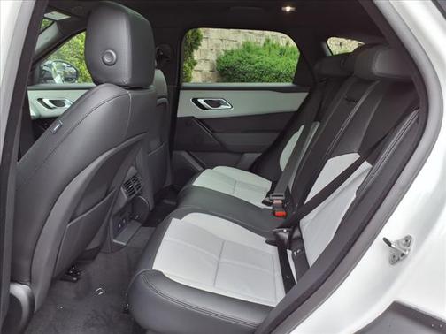 2026 Land Rover Range Rover Velar P400 Dynamic SE