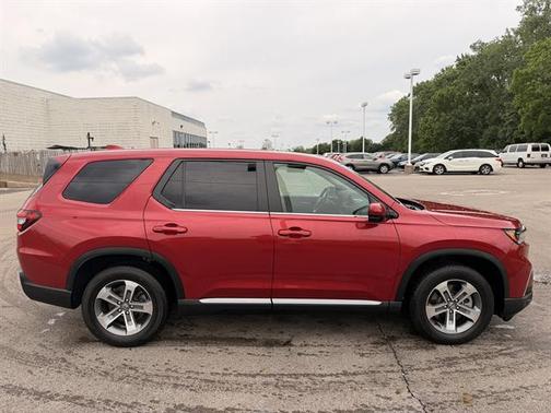 Radiant Red Metallic II 2025 Honda Pilot EX-L