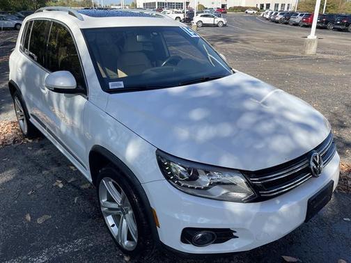 2015 Volkswagen Tiguan 4MOTION Auto R-Line
