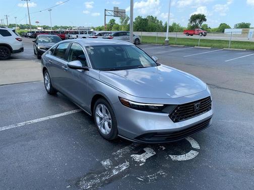 2025 Honda Accord LX 1.5T