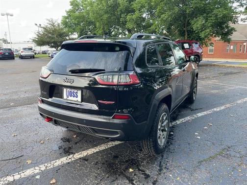 2020 Jeep Cherokee Trailhawk