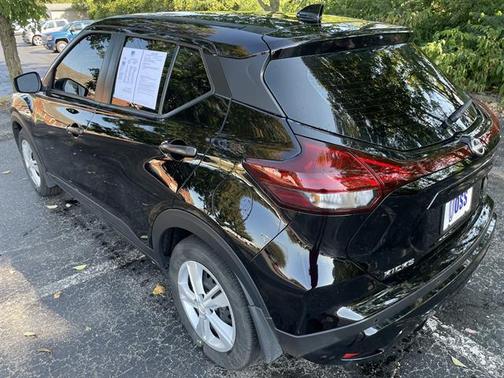 2024 Nissan Kicks S