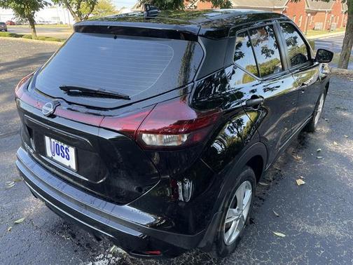 2024 Nissan Kicks S