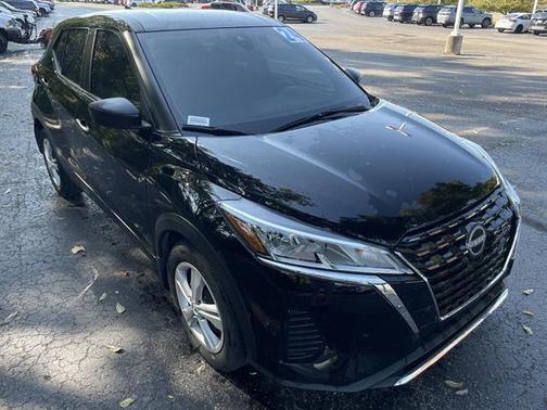 2024 Nissan Kicks S