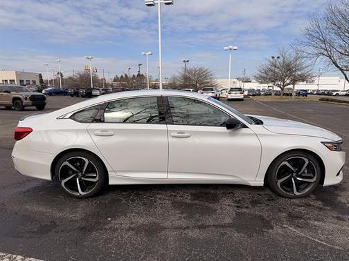 2022 Honda Accord Sport 2.0T
