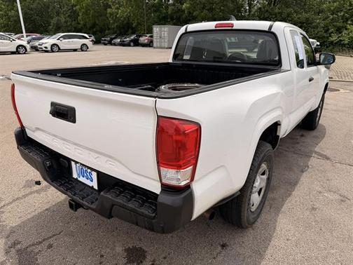 Super White 2017 Toyota Tacoma SR