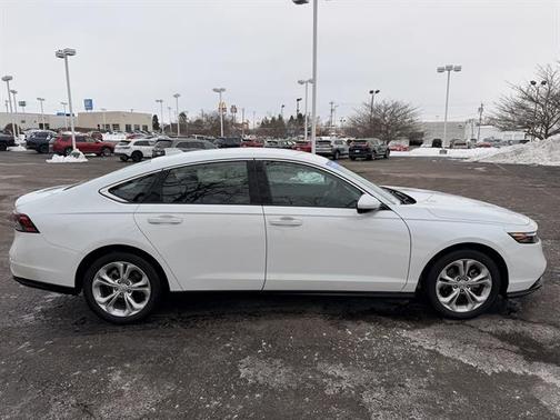 2024 Honda Accord LX 1.5T