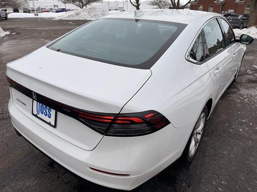 2024 Honda Accord LX 1.5T