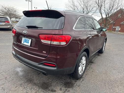 2017 Kia Sorento LX