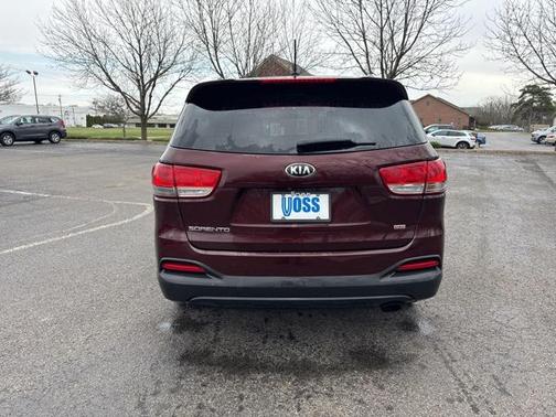 2017 Kia Sorento LX
