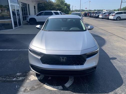 2025 Honda Accord LX 1.5T