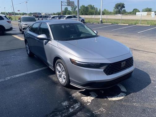 2025 Honda Accord LX 1.5T