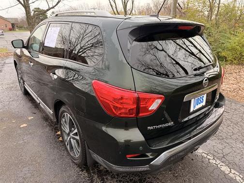 2018 Nissan Pathfinder Platinum