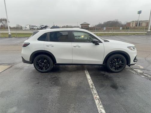 2026 Honda HR-V AWD Sport