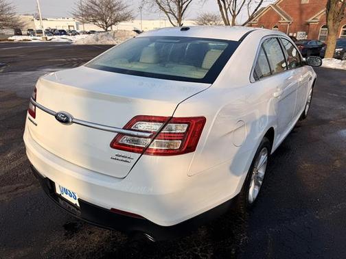 2013 Ford Taurus SEL