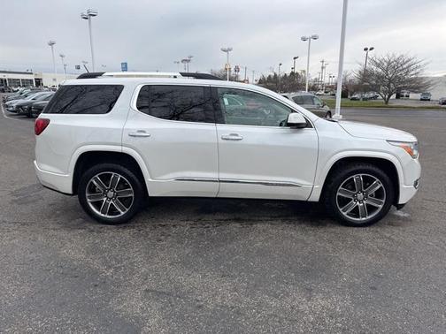 2018 GMC Acadia Denali