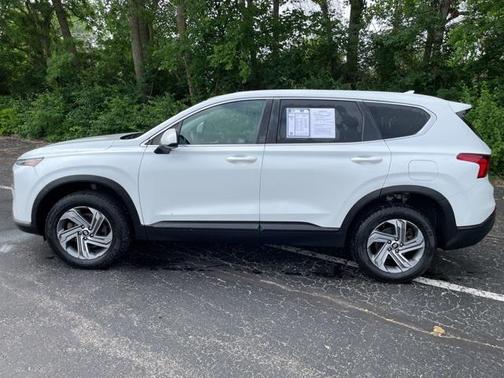 2021 Hyundai SANTA FE SE