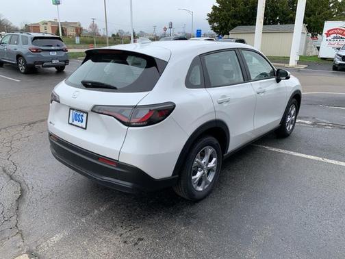 2025 Honda HR-V LX