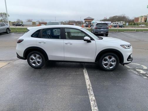 2025 Honda HR-V LX