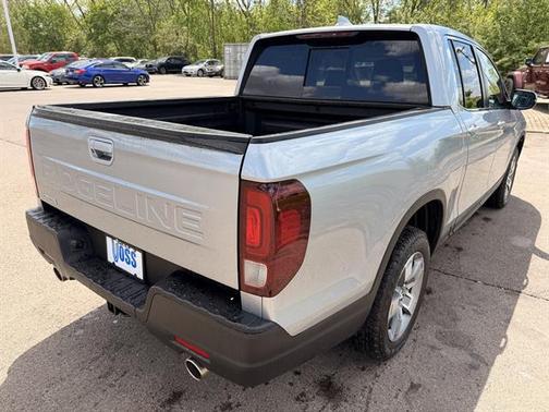 Solar Silver Metallic 2026 Honda Ridgeline RTL